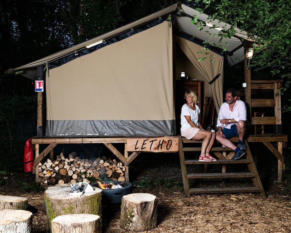 Lodges insolites chez RDV en Terre Animale Nature lodge in Centre-Val de Loire