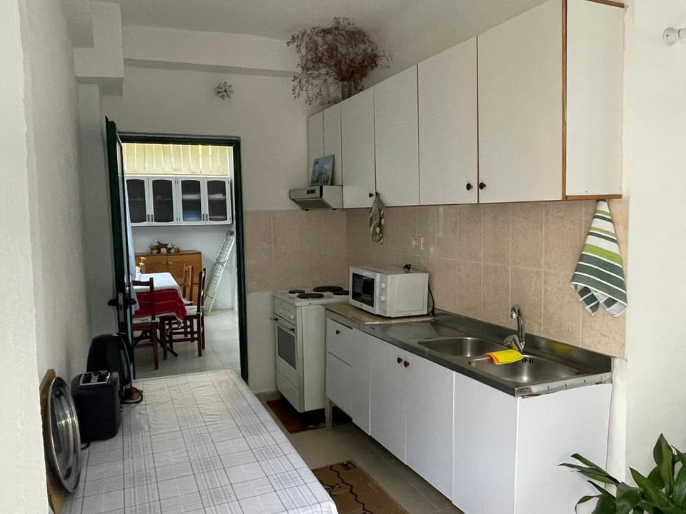 Hysa Guest House Apartment in Montenegro