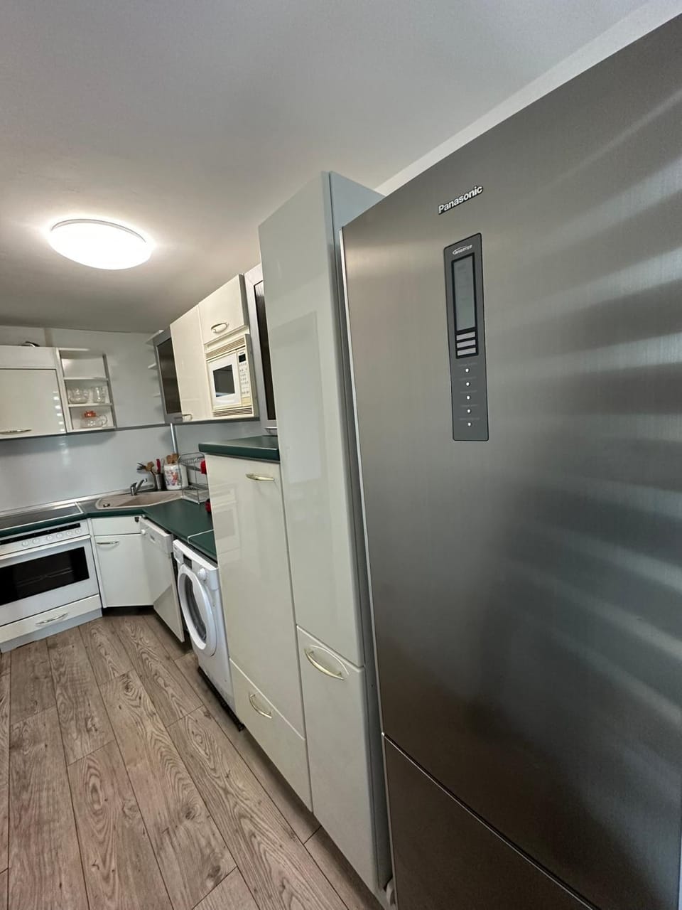 Kitchen or kitchenette, oven, stove