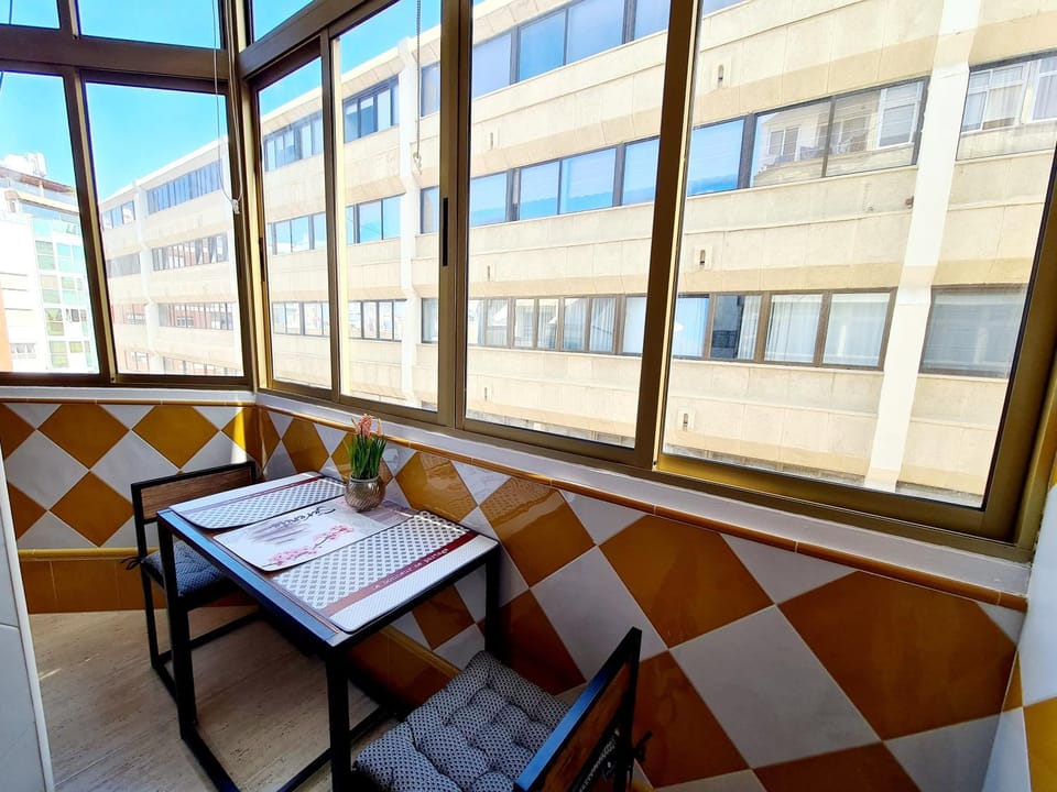 View (from property/room), Living room, Seating area, Dining area