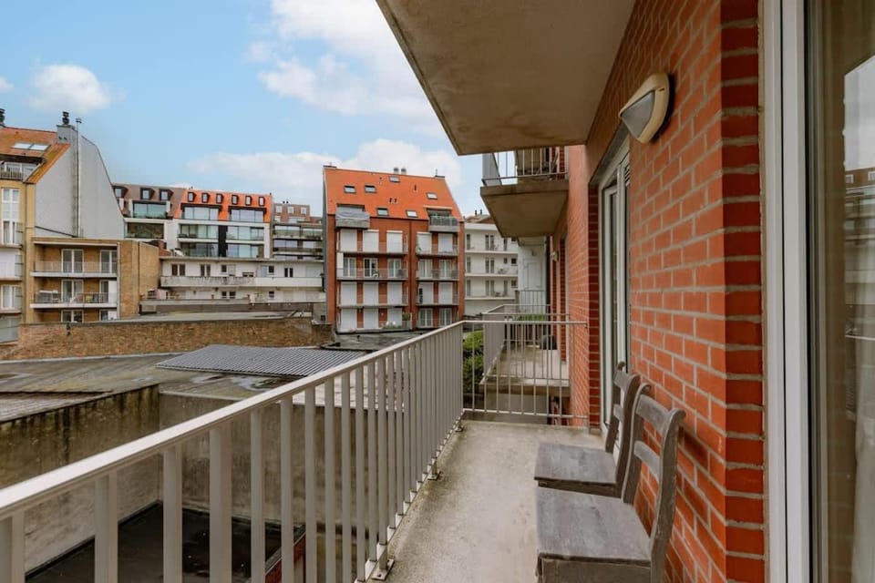 Casiola - Apartment on top location in Knokke with parking Apartment in Knokke-Heist