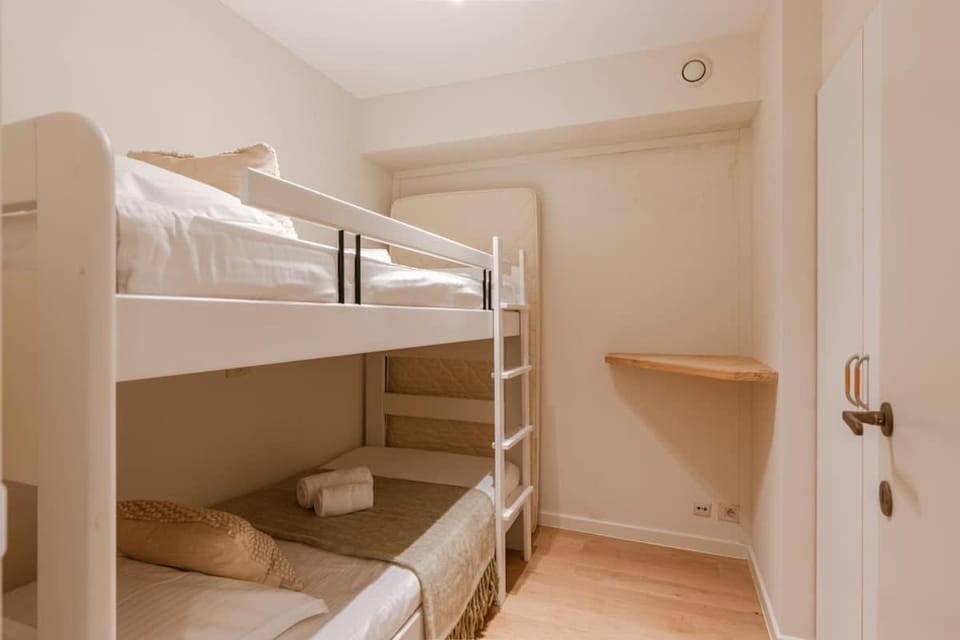 Casiola - Apartment on top location in Knokke with parking Apartment in Knokke-Heist