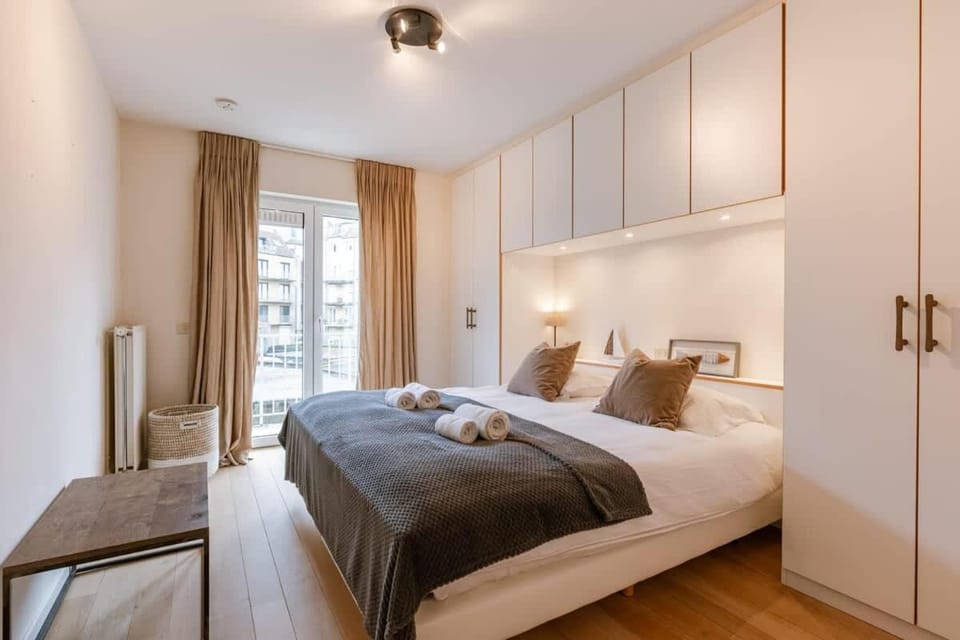 Casiola - Apartment on top location in Knokke with parking Apartment in Knokke-Heist