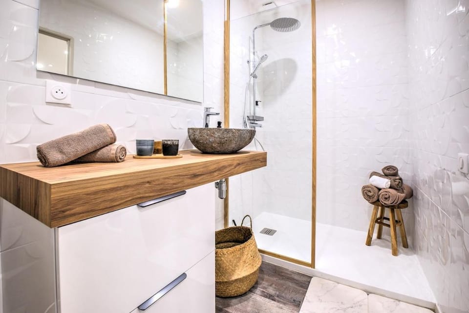 Les doux secrets de Bergère Apartment in Nouvelle-Aquitaine