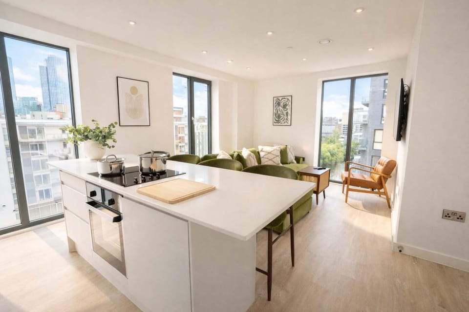 Organika Suite by CasaCity Apartment in Salford
