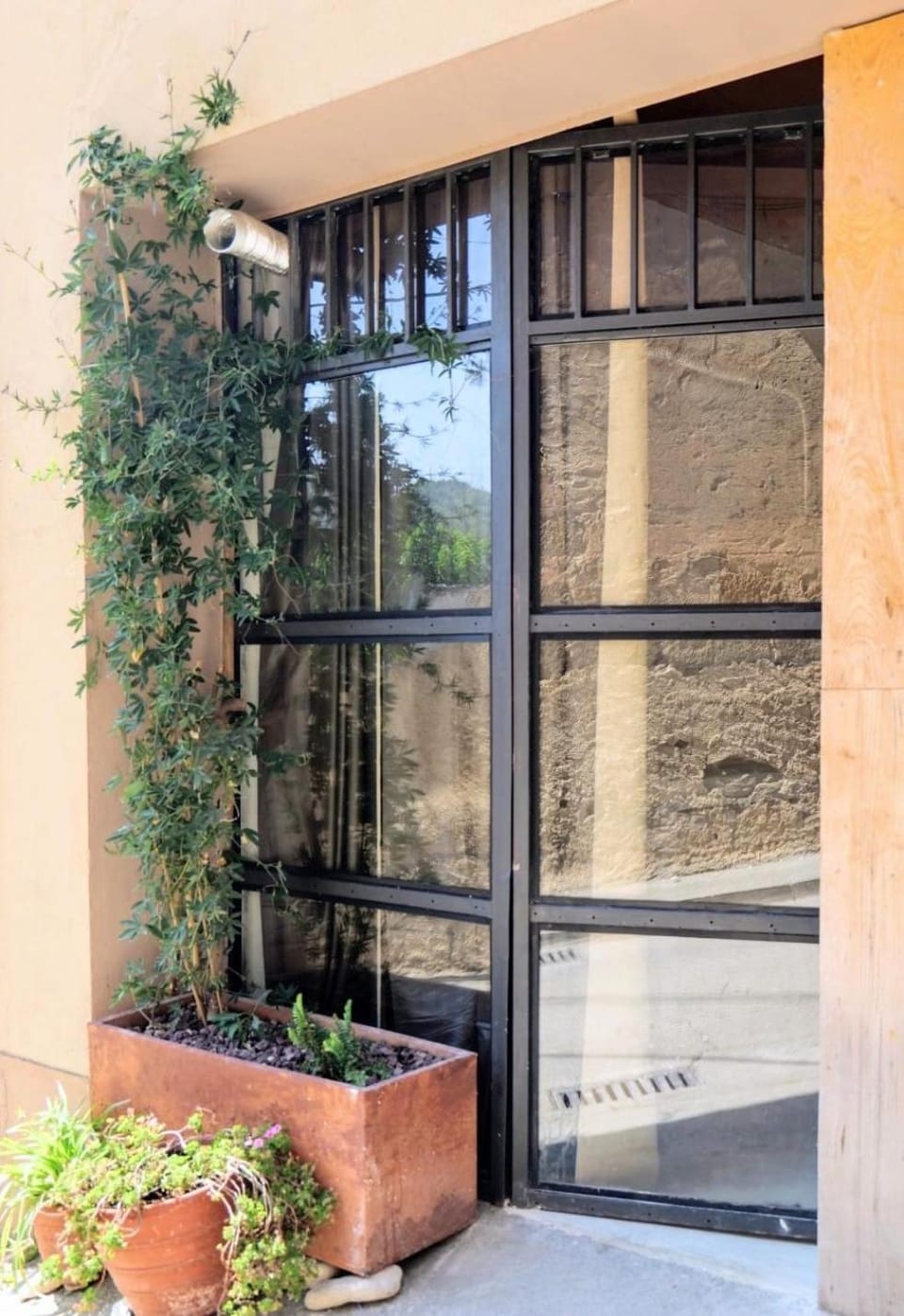 Apartamentos Nomad Home Apartment hotel in Aragon