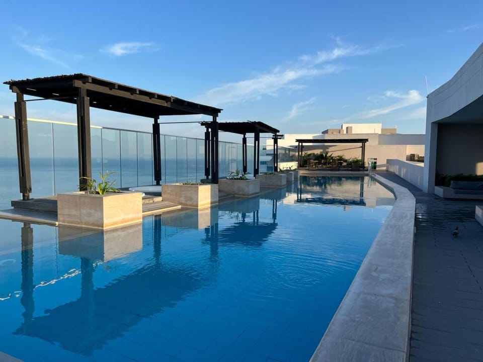Pool view, Swimming pool
