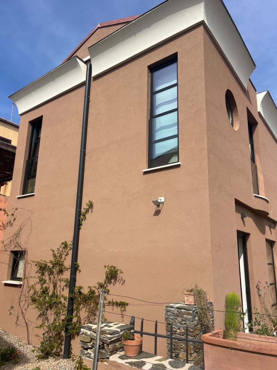 Property building, Facade/entrance