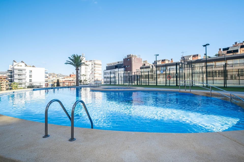 Property building, Day, Pool view, Swimming pool