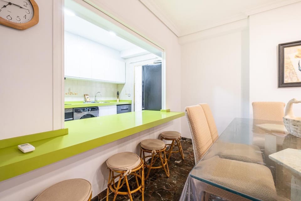 Kitchen or kitchenette, Living room, Dining area