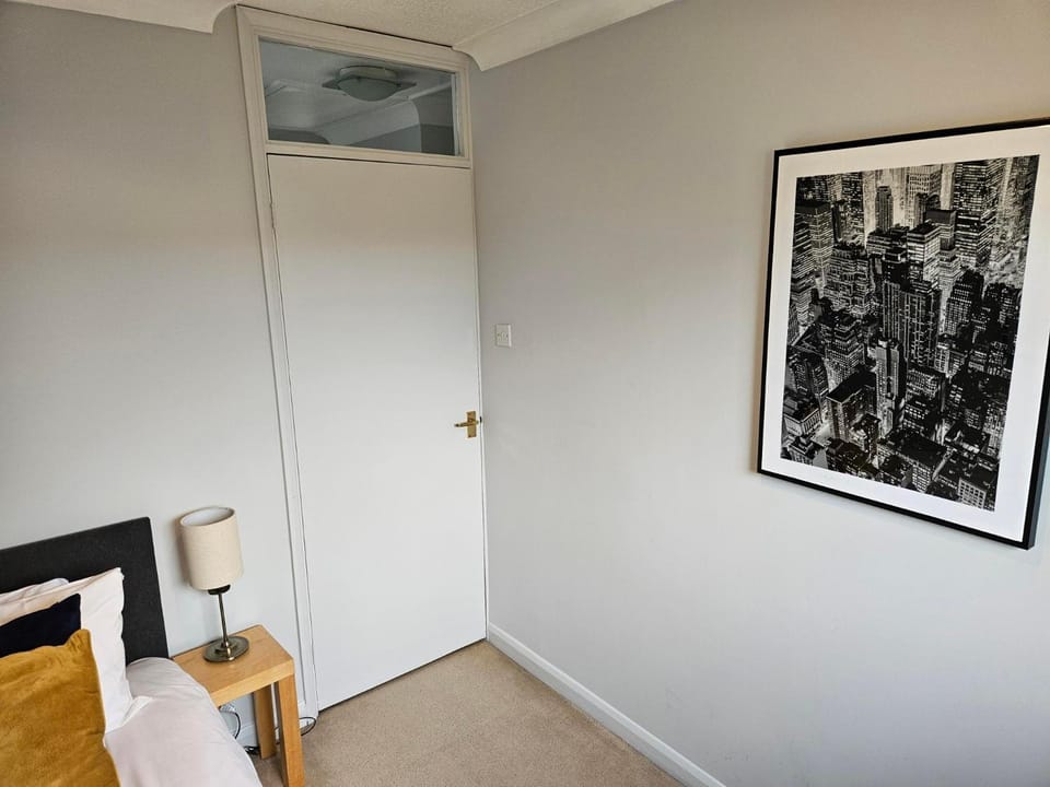 Redcot Gds Stamford 4 bed contractor,Disabled facilities home with Parking House in South Kesteven District