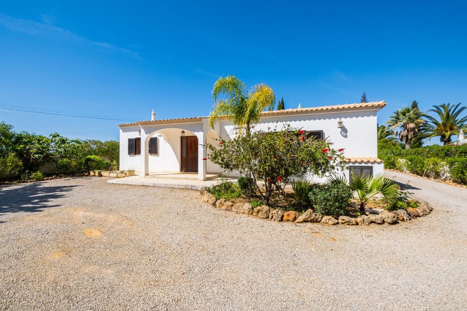 Villa Brid House in Guia