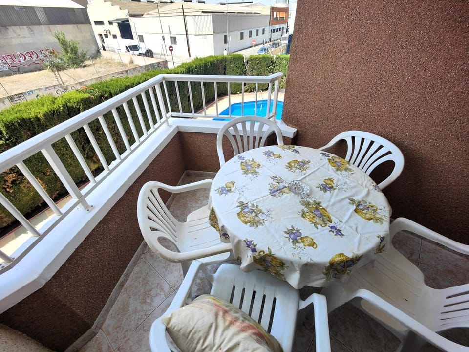 Balcony/Terrace, Pool view