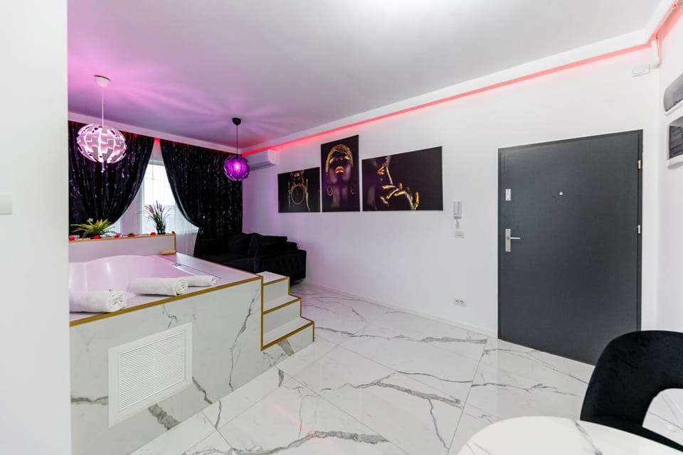 Apartament de lux cu jacuzzi in Timisoara Apartment in Timisoara