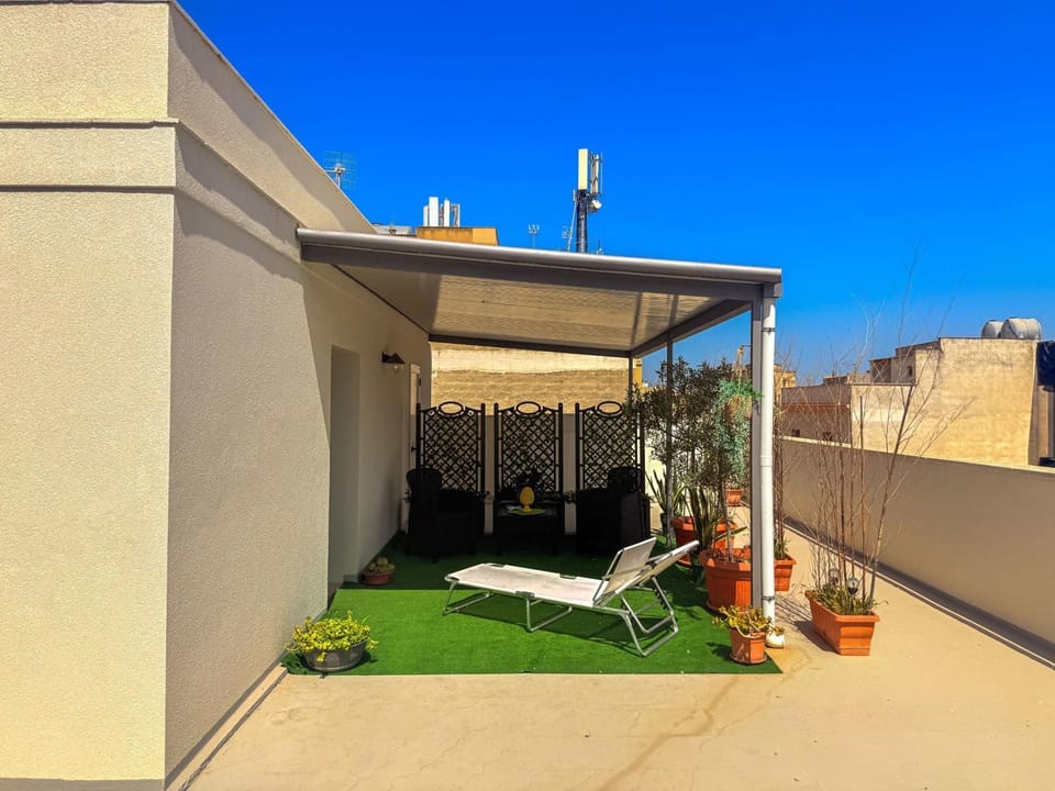 Patio, Balcony/Terrace