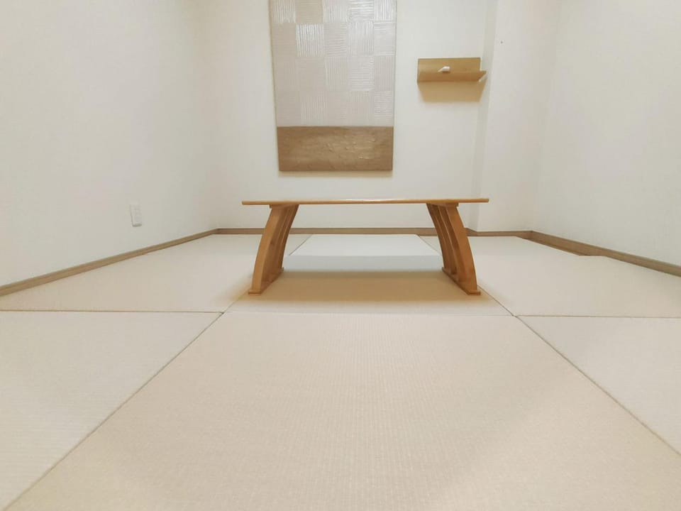 Seating area, Bedroom