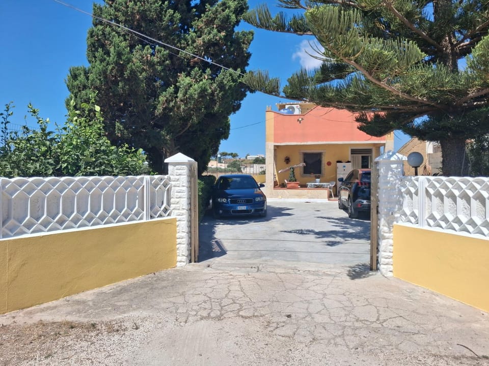 villa Porto fossa House in Marzamemi