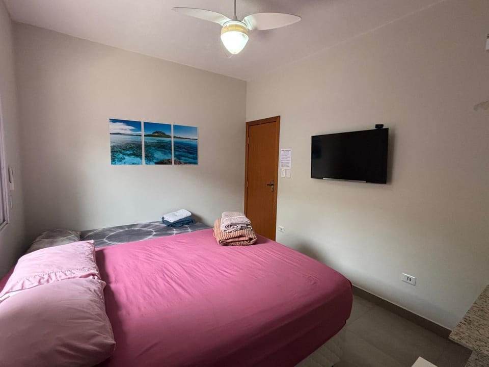 Pousada Riviera & Itaguaré com piscina climatizada! Bed and Breakfast in Bertioga