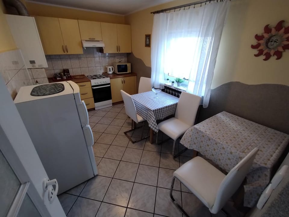 Dom Goscinny Maja - Domek House in West Pomeranian Voivodeship, Poland