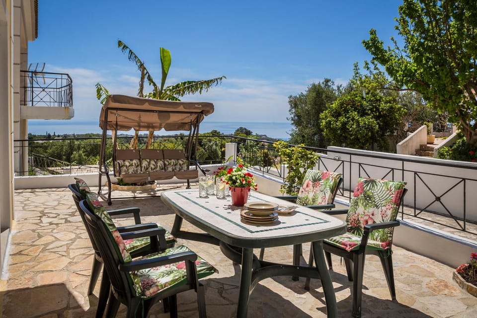 Patio, Dining area, Sea view