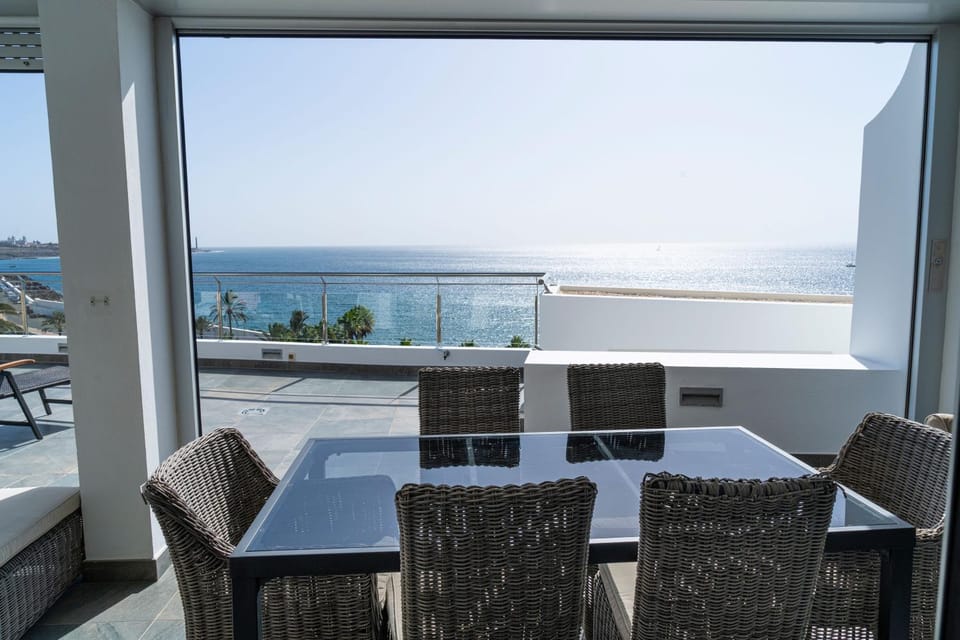 Villa Deluxe Porto Mare-Fragata 17-PasitoBlanco-Terrace Panoramic seaview Apartment in Pasito Blanco