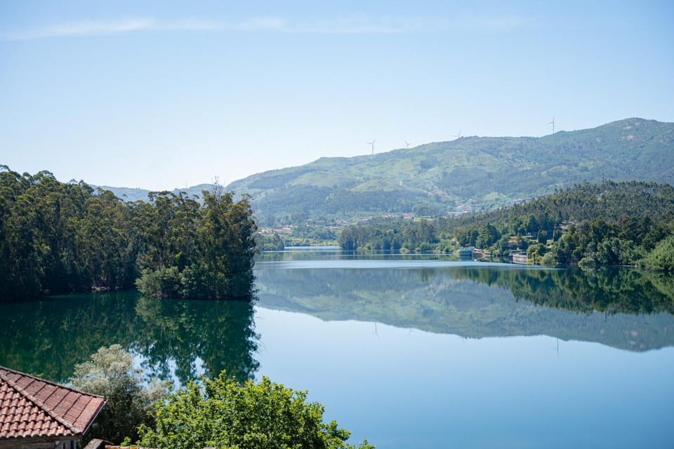 Nearby landmark, Day, Natural landscape, River view