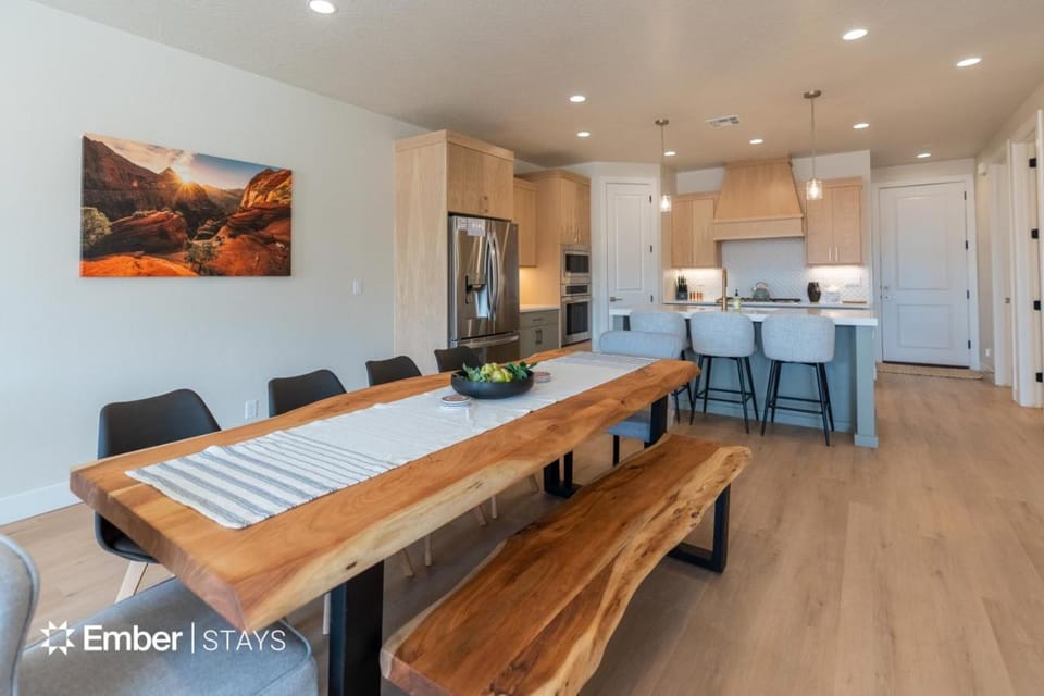 La Casita at Desert Color (by Ember Stays) House in St George