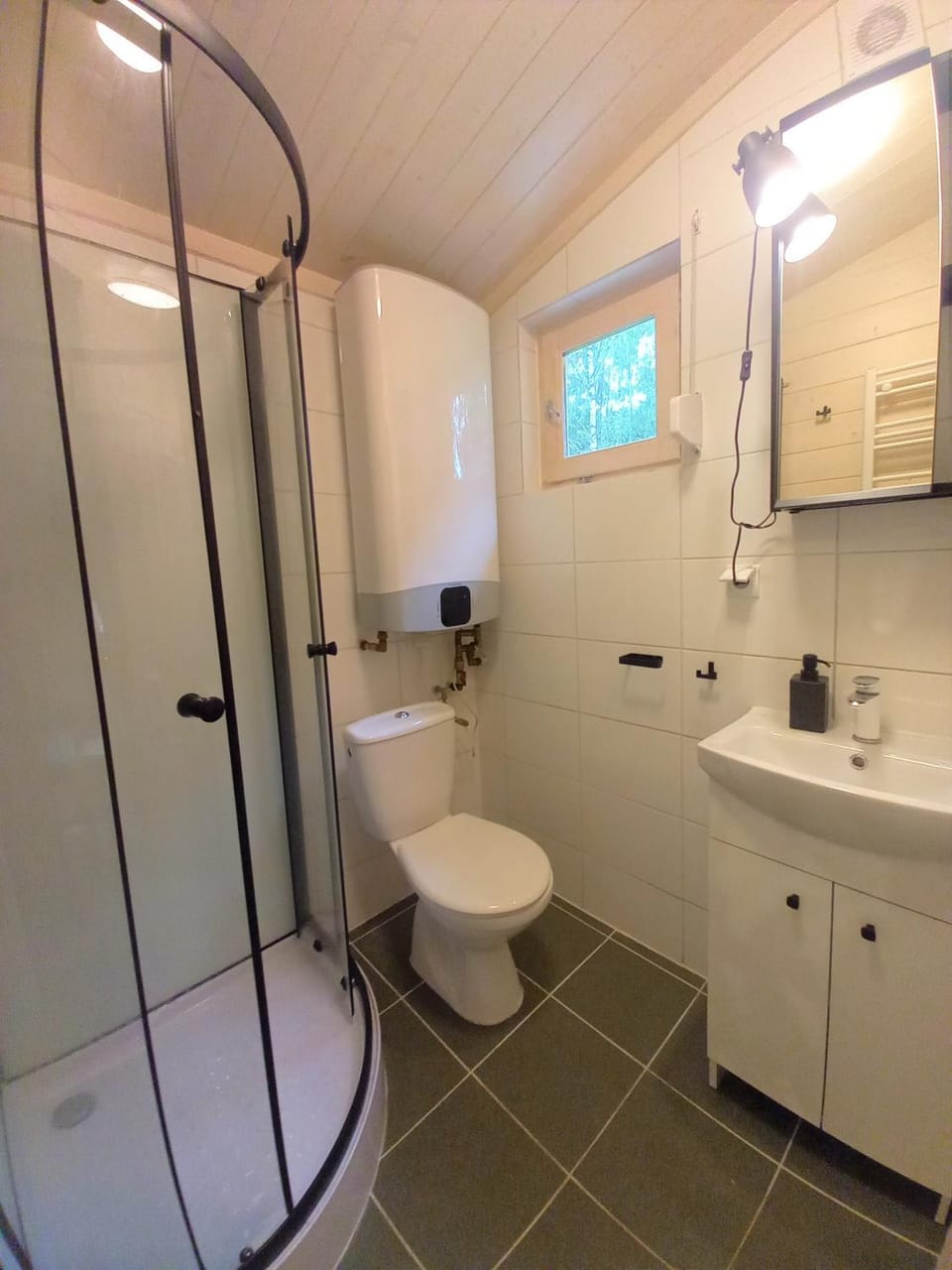 Sosnowa Odnowa - domek na Mazurach z sauną i balią House in Masovian Voivodeship