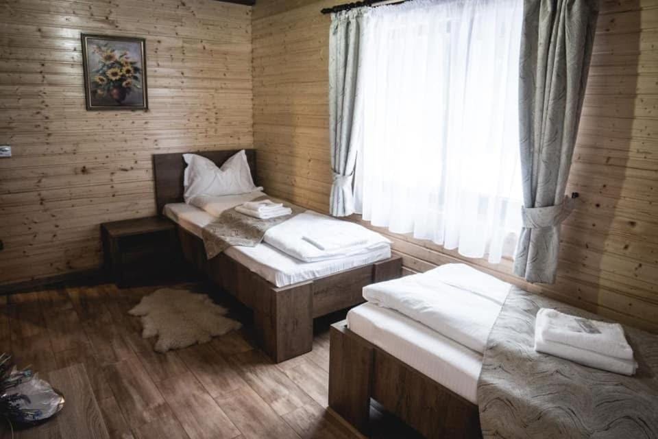Cabana Iulian Vacation rental in Romania