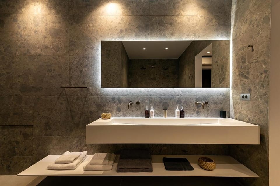 Scylla Concept Suites Apartment hotel in Milos