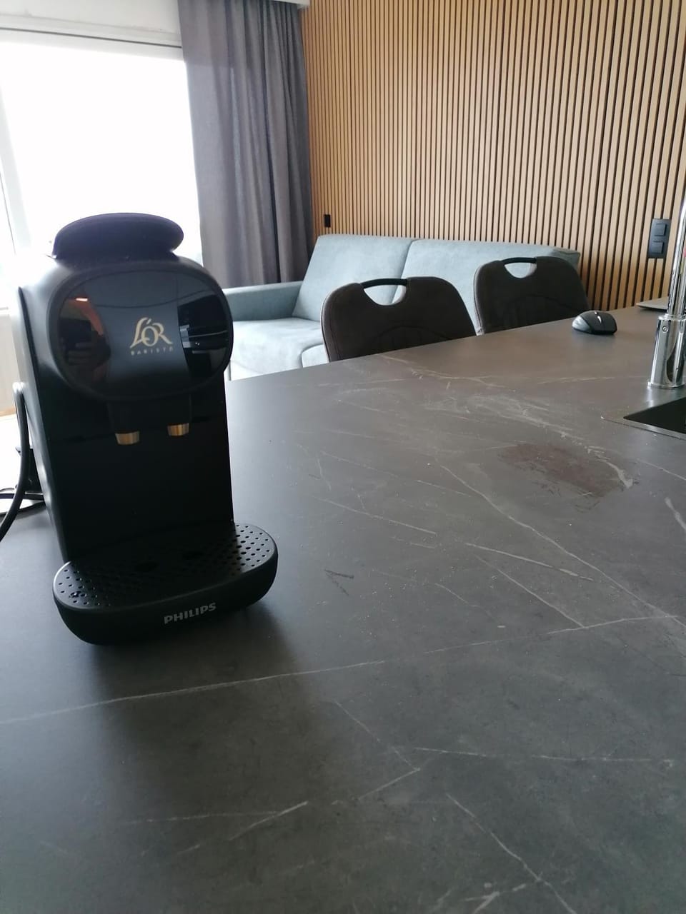 Seating area, kitchen