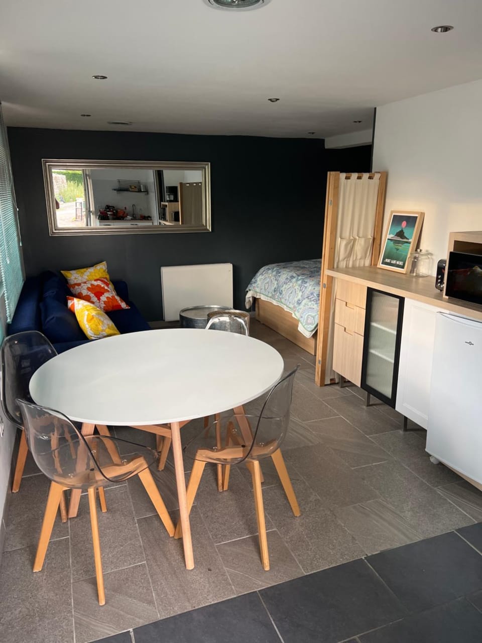 Seating area