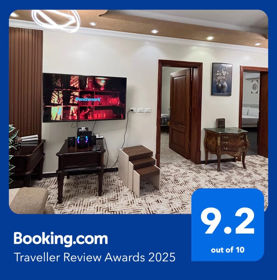 شقة بإطلالة بانورامية على النيل Apartment in Cairo