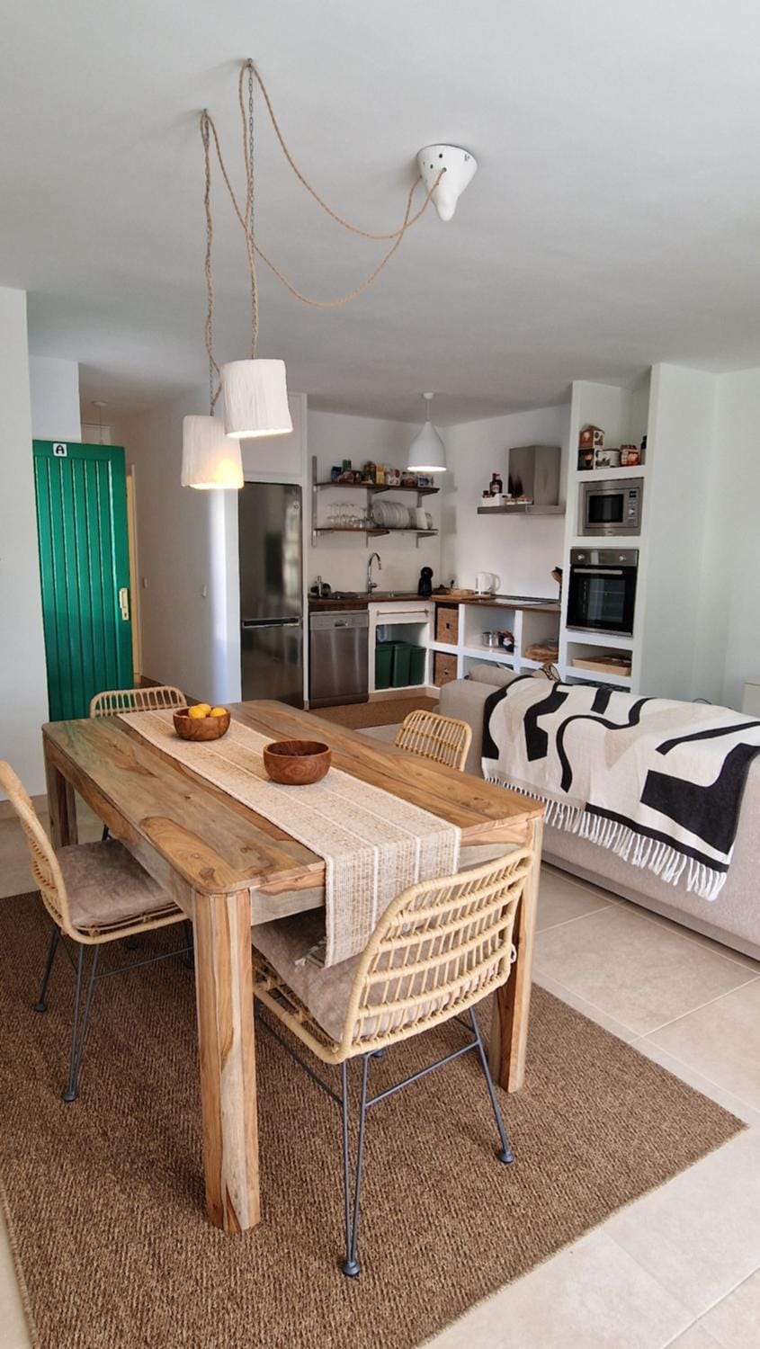 Living room, Dining area