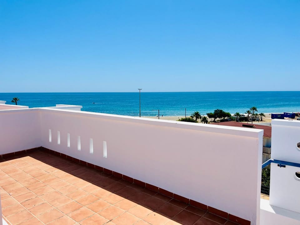 Apartamento Perla Playa Apartment in Andalusia