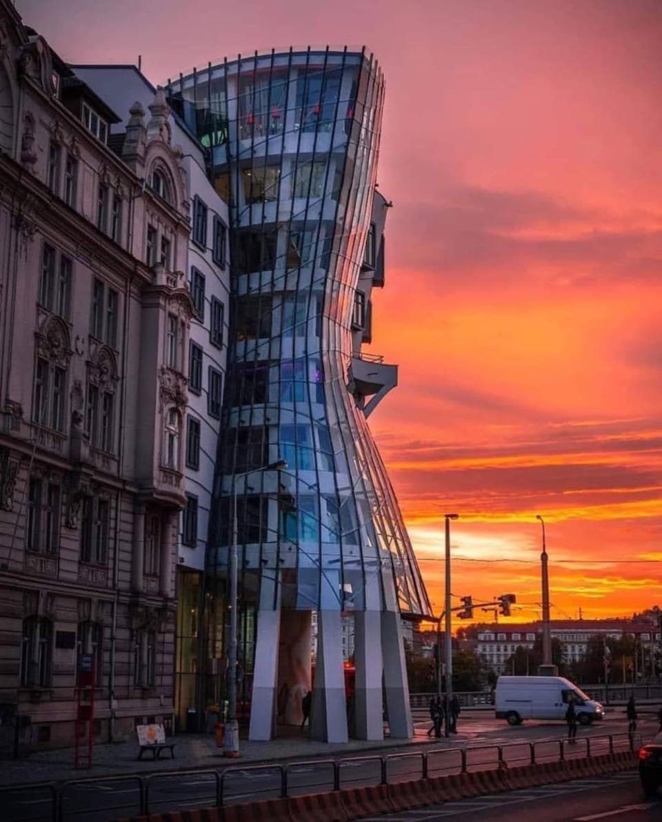 Nearby landmark, Day, Sunset