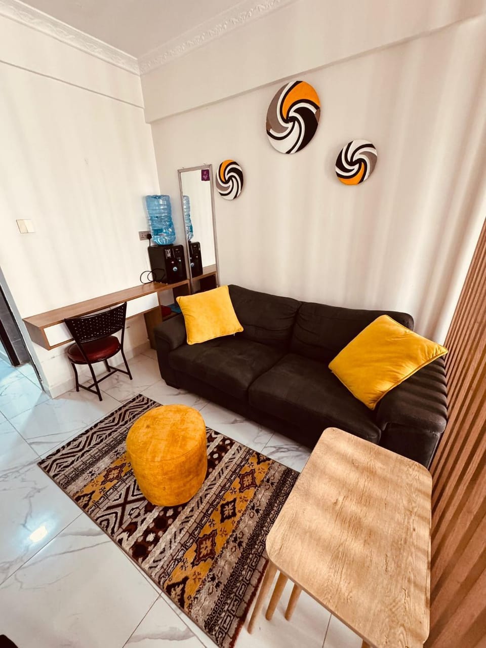 Living room, Seating area