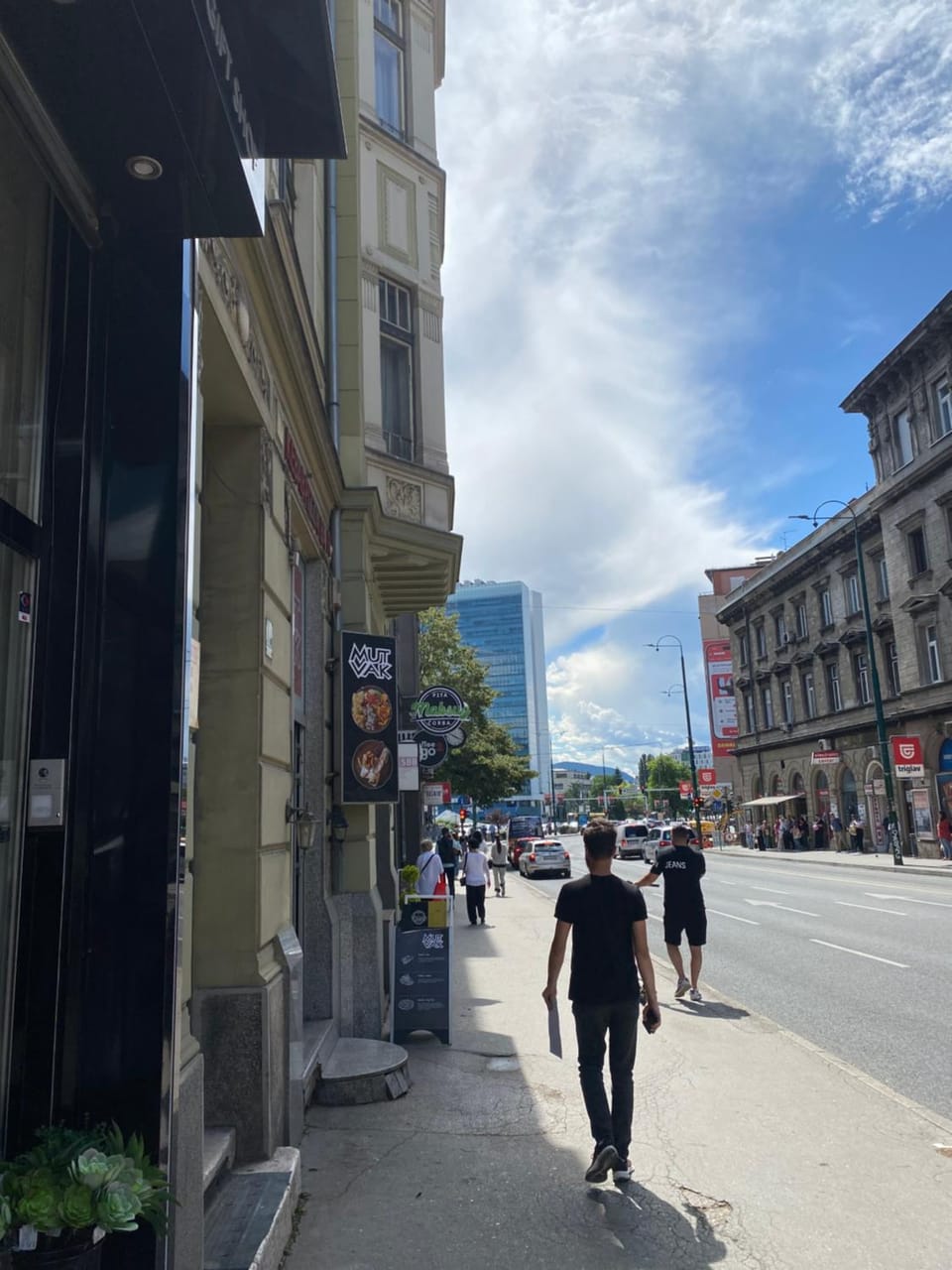 Property building, Neighbourhood, City view, Street view, Location