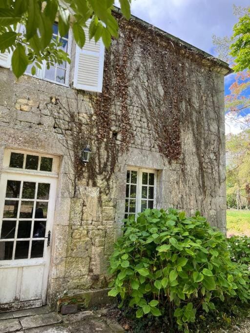 Maison de campagne entre Caen et la mer Apartment in Normandy