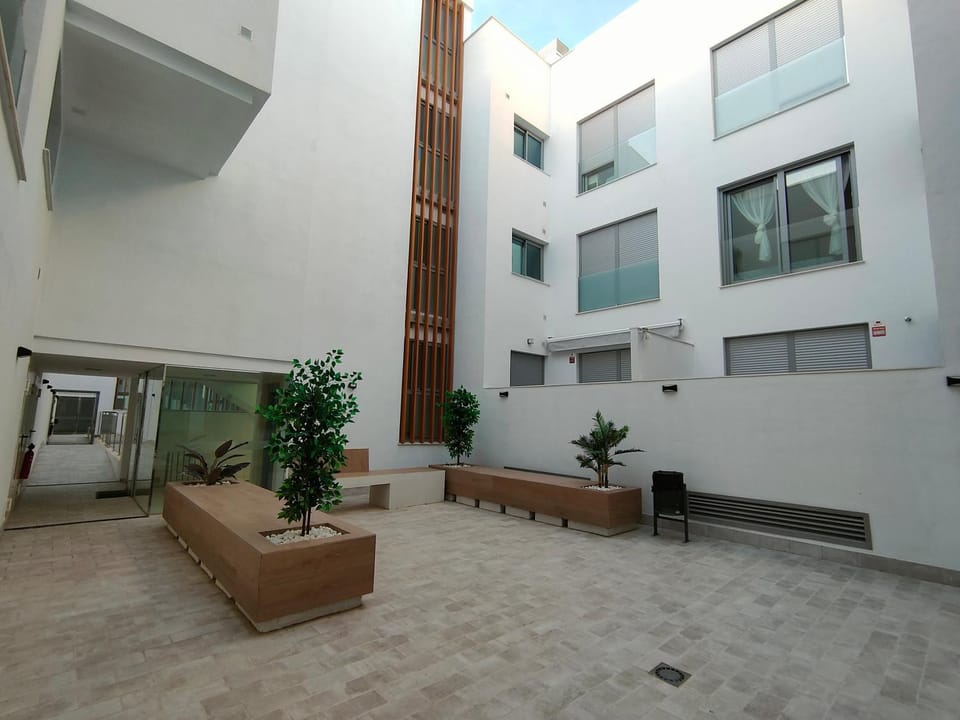 Area and facilities