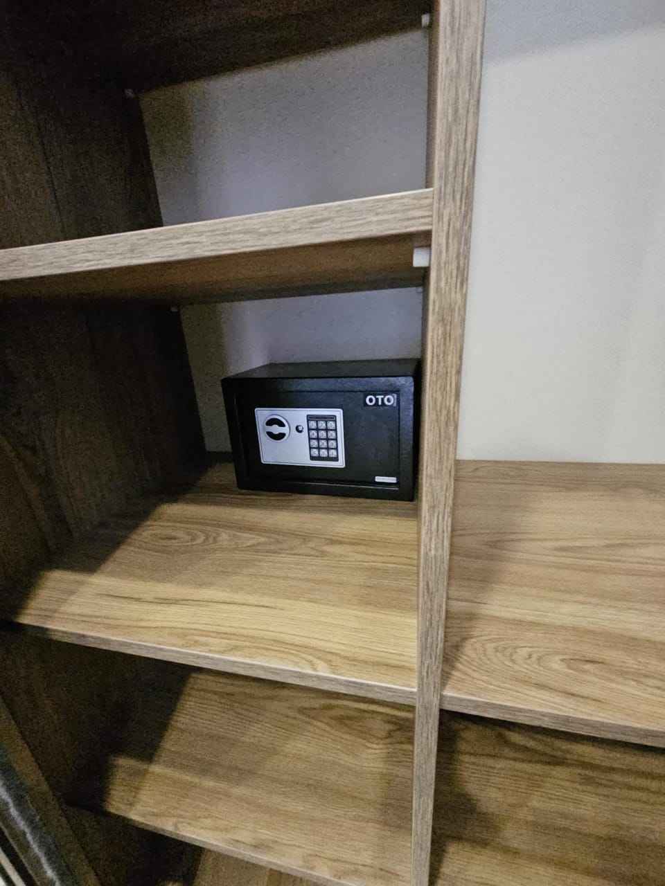 safe, wardrobe