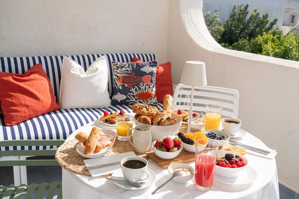 View (from property/room), Balcony/Terrace, Garden view