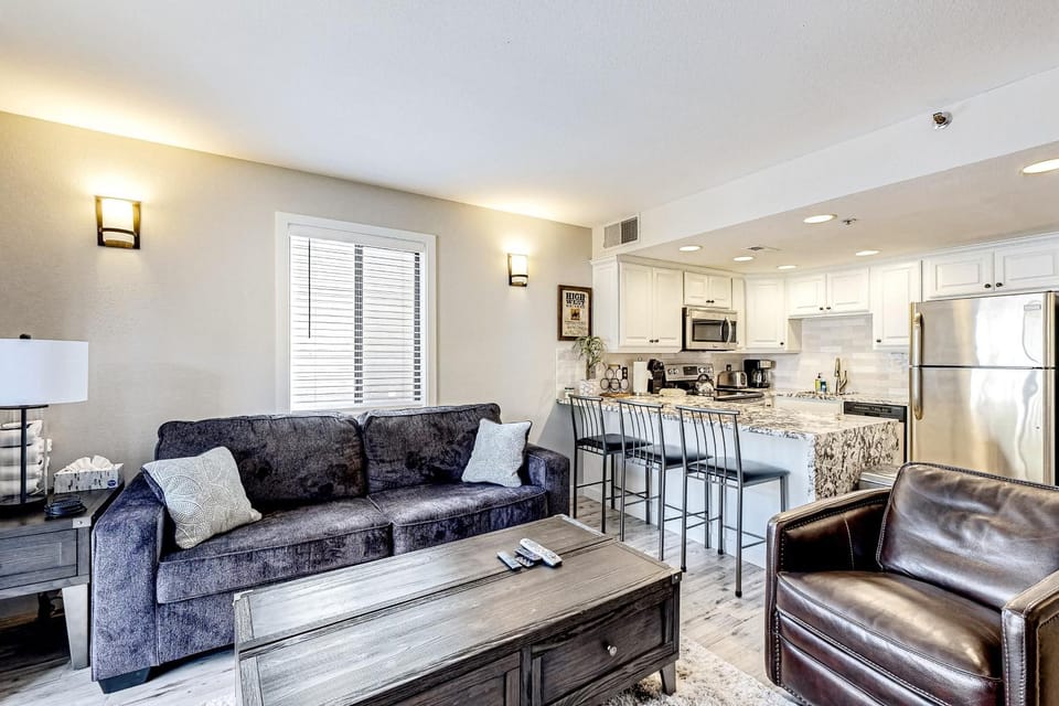 Elegant Escape Apartment in Park City