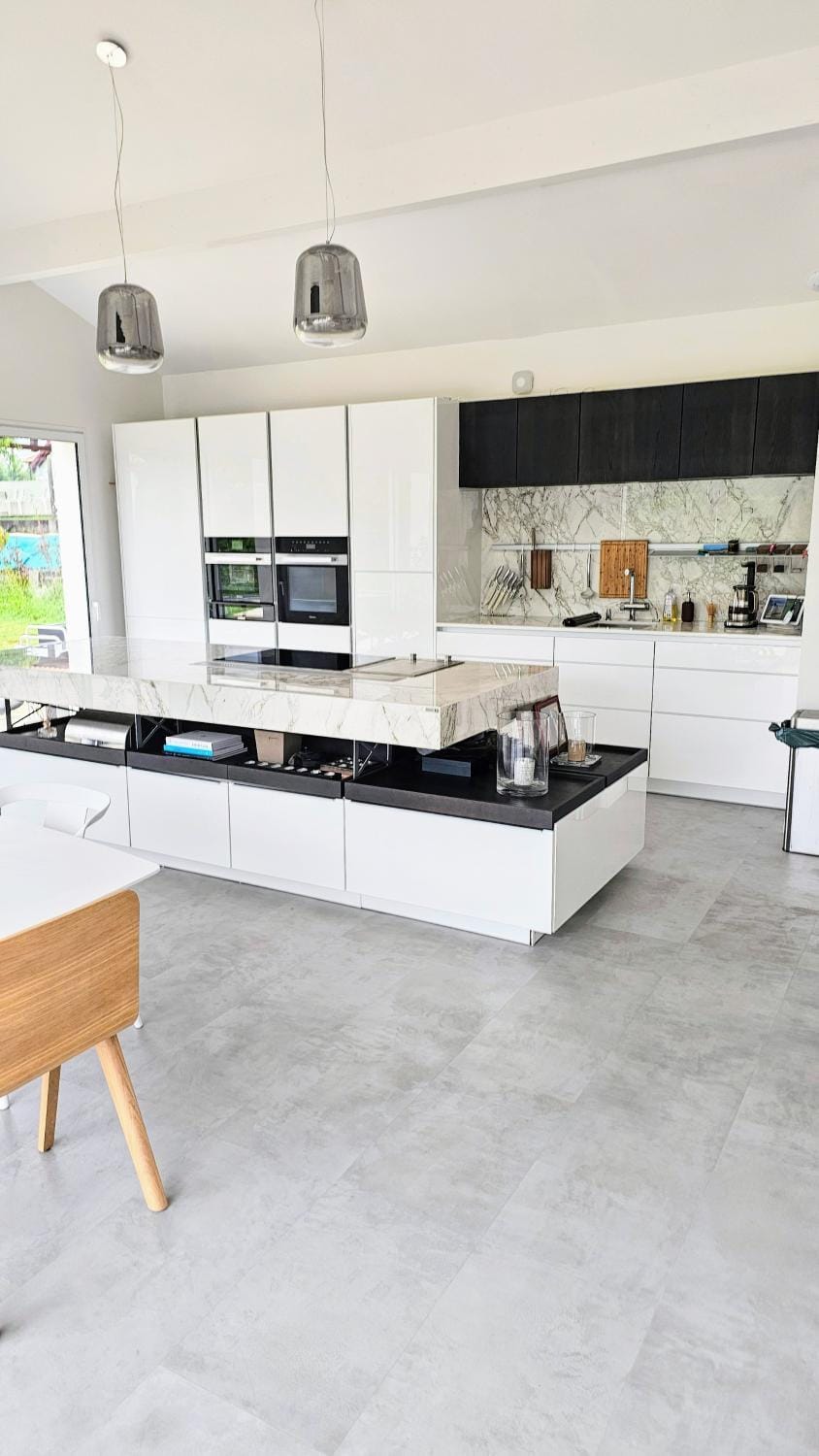 Kitchen or kitchenette, stove