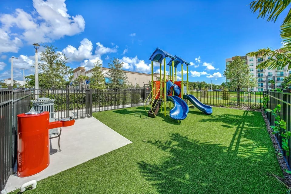 Walk to Hard Rock Stadium! Miami Condo w/ Pool House in Miami Gardens