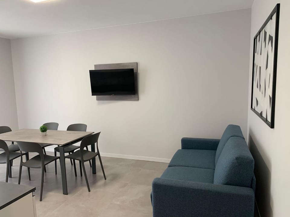 TV and multimedia, Living room, kitchen