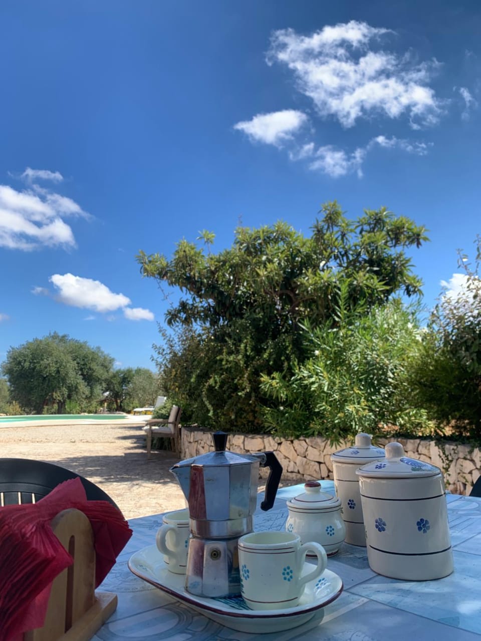 Day, Natural landscape, Coffee/tea facilities, Dining area