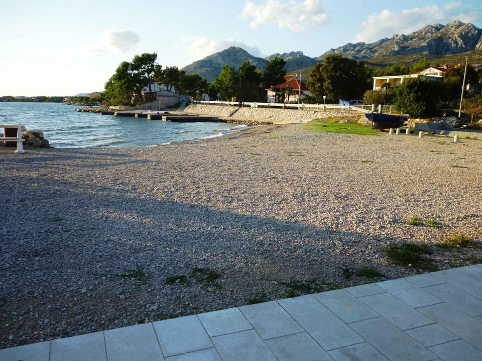 Nearby landmark, Summer, Beach