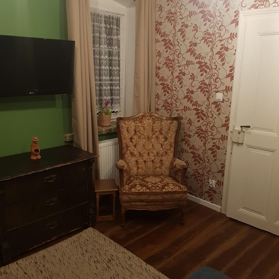 Kanciapa Sherlocka - Sherlock's Hut Apartment in Poland