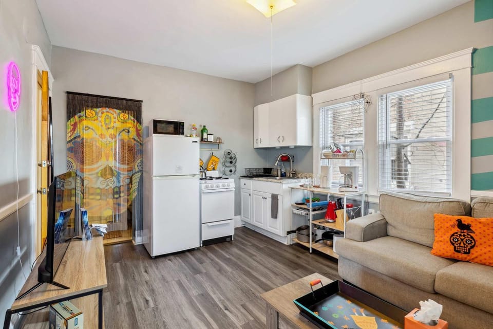 Tiny Taco House Apartment in Lakewood